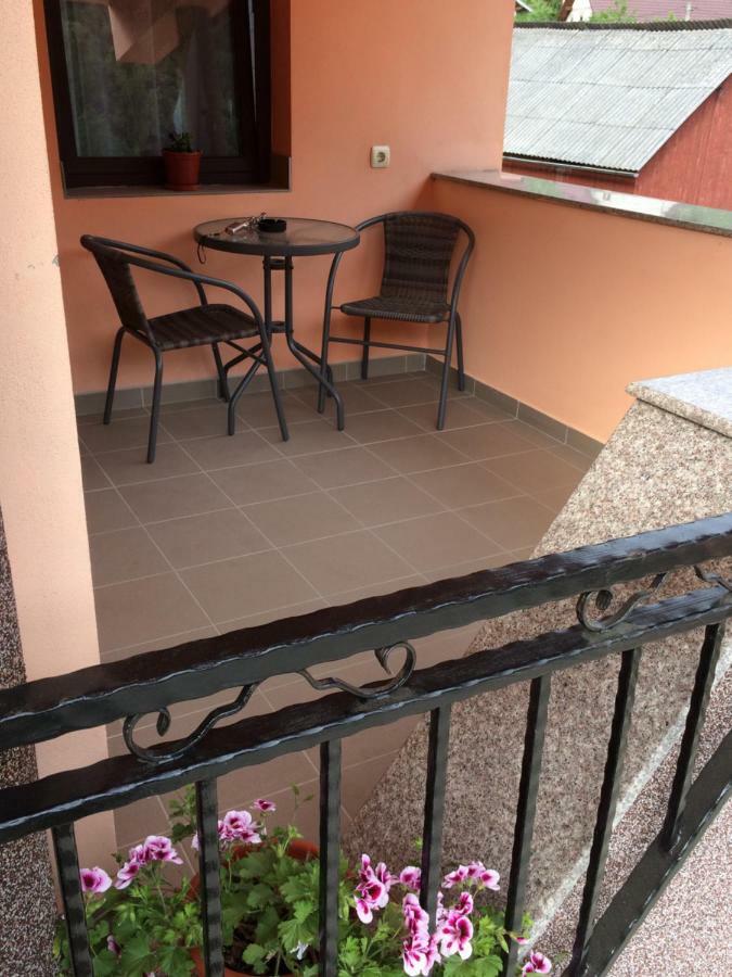 M Dey Hotel Vişeu de Sus Buitenkant foto